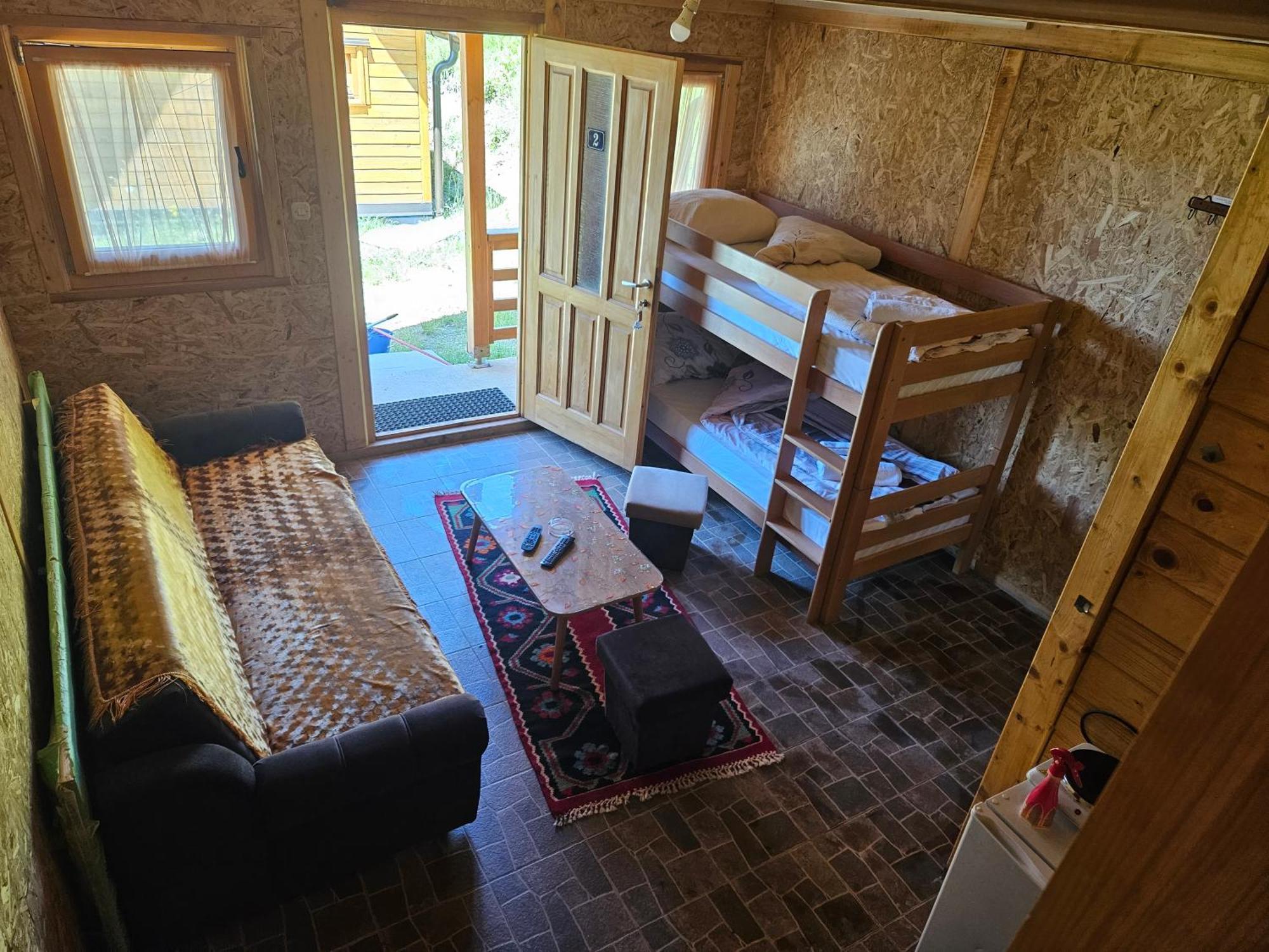 Camp Volujak Ngoại thất bức ảnh